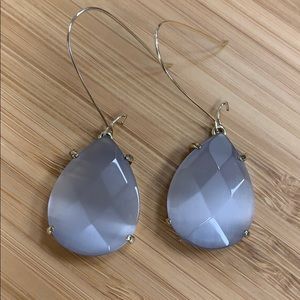 Kendra Scott teardrop gray pearl earrings